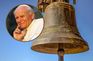 W Krakowie o godz. 21:37 na cześć Jana Pawła II bije dzwon. Mieszkańcy: „To hałas, który budzi dzieci, a nawet dorosłych”