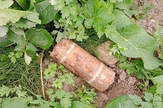 Mieszkaniec powiatu tarnowskiego wykopał pocisk artyleryjski z czasów II wojny światowej