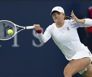 WTA Pekin: Kiedy mecz Iga Świątek - Magda Linette O której godzinie mecz dzisiaj 4.10.2023?