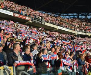 Górnik Zabrze - Legia Warszawa 1:2. Niewykorzystane sytuacje się mszczą [ZDJĘCIA KIBICÓW]