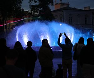 Nowy pokaz na fontannie multimedialnej na pl. Litewskim w Lublinie – „Legenda”