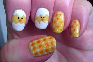  Manicure na Wielkanoc