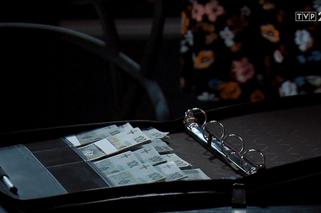 M jak miłość, odc. 1497: Sandra (Anna Oberc), walizka z pieniędzmi