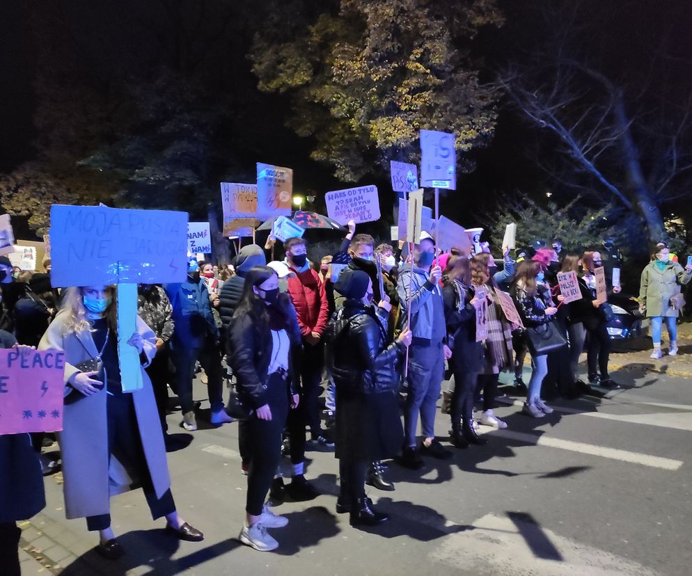 Kolejny CZARNY PROTEST w Ostrowie!