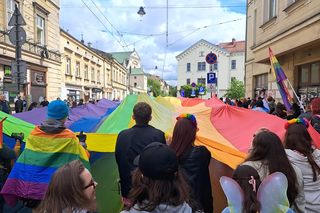 Burza na Radzie Miasta. Kraków uzna małżeństwa jednopłciowe zawarte w UE? Oto co dalej z rezolucją