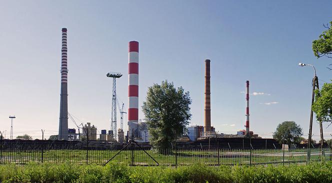 Mroczne zaułki Warszawy. Zobacz 10 nietypowych miejsc, które mrożą krew w żyłach [GALERIA]