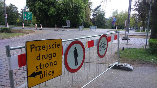 Trwają prace w centrum Torunia. Co sądzą o nich mieszkańcy?