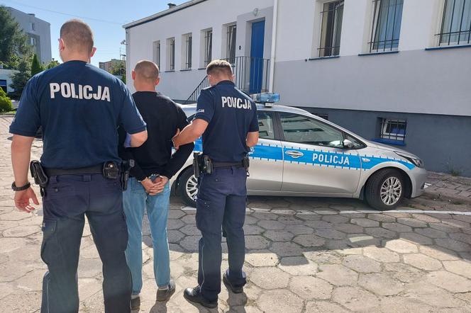 Trzymał w domu narkotyki i… granat bojowy! 33-latkowi spod Bełchatowa grozi do 8 lat więzienia  