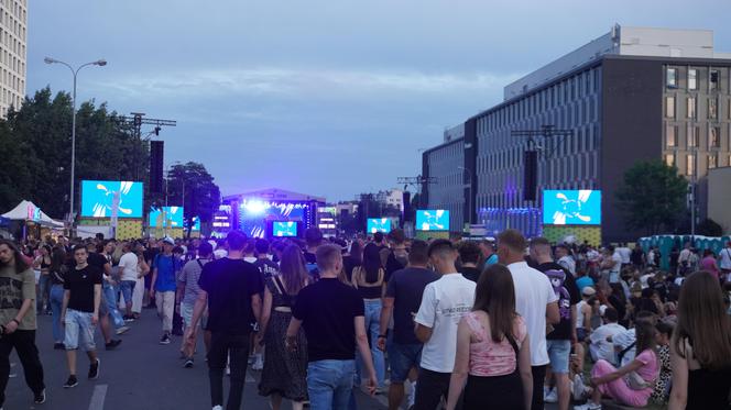 Pierwszy dzień Łódź Summer Festival. Pod scenę przybyły tłumy! [ZDJĘCIA]