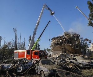 Do 23 wzrosła liczba ofiar śmiertelnych rakietowo-dronowego ataku Rosji na Kijów