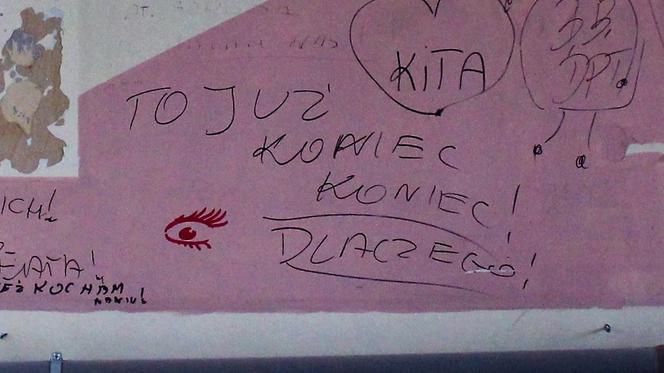 Pożegnalne napisy w Galerii Centrum