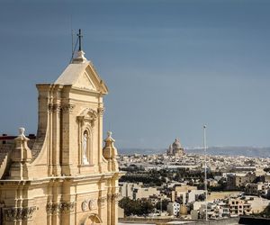 Wysyp śmiesznie tanich lotów z Wrocławia. Bilety do Włoch, Chorwacji i Hiszpanii