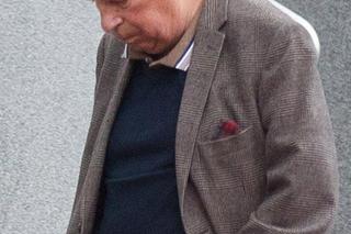 Załamany Jerzy Stuhr u lekarza