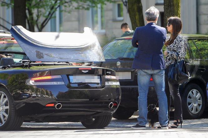 Kinga Rusin i Marek Kujawa oglądają Aston Martina_1PUBL