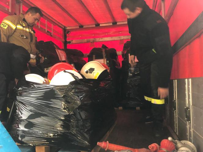 Strażacy z Nowego Sącza i regionu pomagają strażakom z Ukrainy