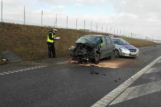 Tragiczny wypadek na S19 w Stobiernej. Dwie osoby nie żyją
