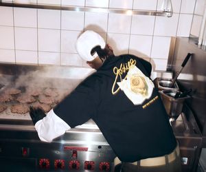 Zalando prezentuje limitowaną kolekcję kapsułową Dickies x Goldies Smashburger