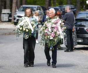 Ewa Błaszczcyk w niestandardowym stroju na pogrzebie Jadwigi Jankowskiej-Cieślak