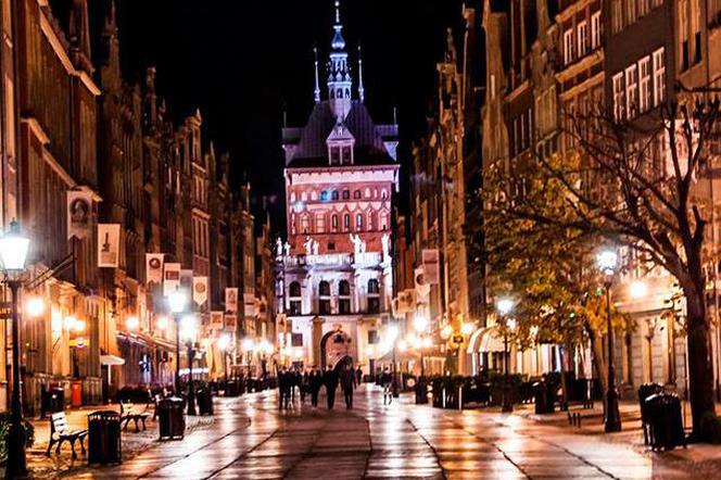 Gdańsk nocą