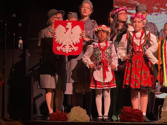 Dzień flagi i Święto Konstytucji 3 maja na Greenpoincie 2025