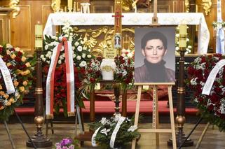 Tak wyglądał pogrzeb Agnieszki Fatygi. Relacja z uroczystości [WIDEO, ZDJĘCIA]