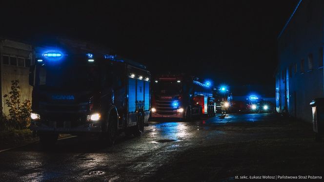 Pożar zakładu meblarskiego w Sadowie
