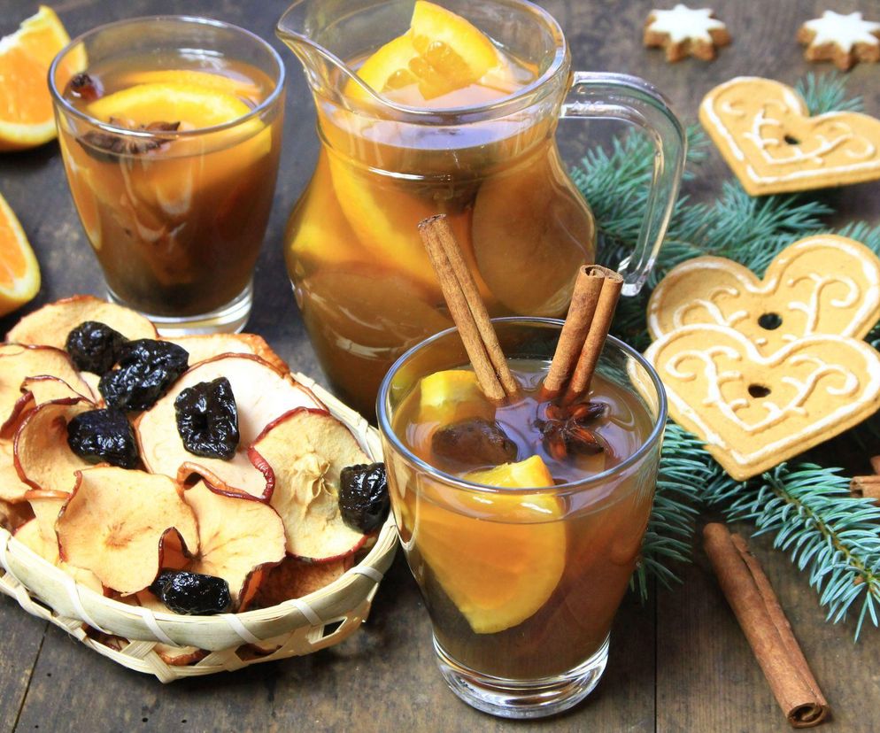 Jak przygotować aromatyczny kompot wigilijny z suszonych owoców?