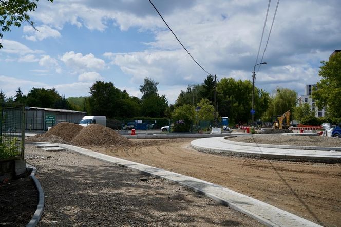 Trwa przebudowa skrzyżowania ulic Powązkowskiej i Obrońców Tobruku