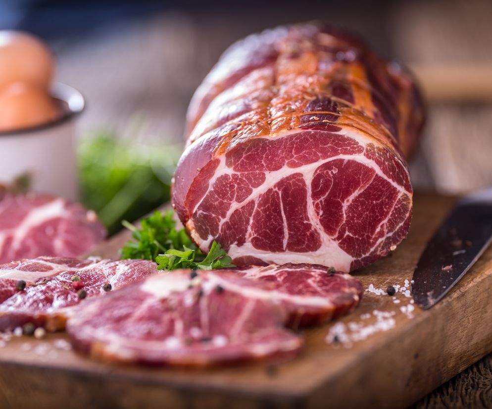 Karkówka dojrzewająca, przepis jak zrobić wędlinę domową ze schabu karkowego