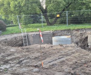 Tajemnicze odkrycie na ul. Nowowiejskiego w Olsztynie. Czy wstrzyma inwestycję?