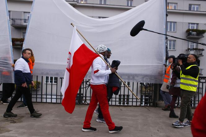 Marsz Niepodległości 2023 w Warszawie. Mamy ZDJĘCIA ze stołecznych ulic! GALERIA część 2