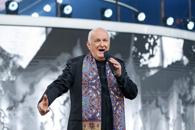 Wodecki „ożył” na scenie w Opolu i zaśpiewał z za grobu w duecie