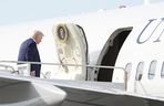 Luksusowy samolot Trumpa! Złote ściany, luksus aż kapie!