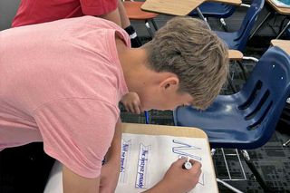 Polonia z Chicago czytała fraszki na pikniku militarnym i w polskiej szkole