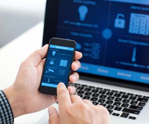 BMS - system zarządzania budynkami. Na czym polega system automatyki BMS?