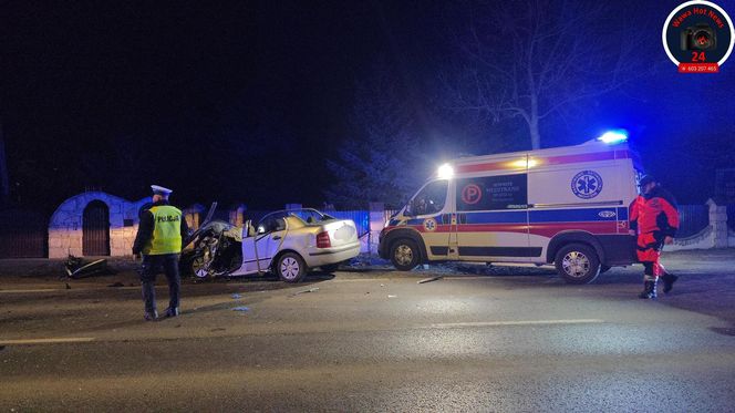 Śmiertelny wypadek z udziałem autobusu i samochodu osobowego przy ulicy Płochocińskiej