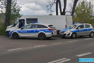 Przyszła na badanie wzroku i prawie straciła wszystkie pieniądze. Dwóch mężczyzn próbowało oszukać seniorkę 