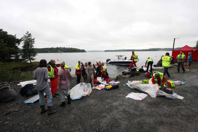 Zdjęcia ciał ofiar w Norwegii - MAKABRYCZNE foto z Oslo i Utoya