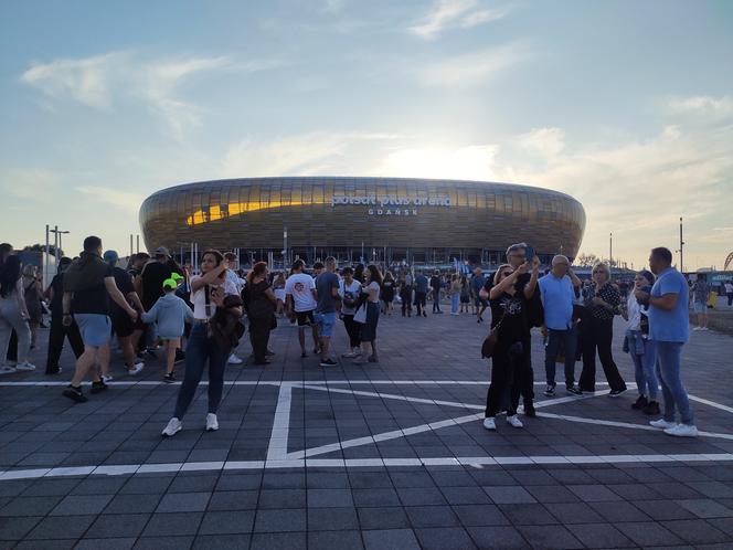 Dawid Podsiadło i jego kolekcja ciuchów na koncertach stadionowych