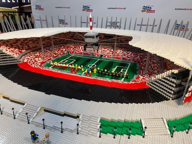 Stadion PGE Narodowy z klocków LEGO