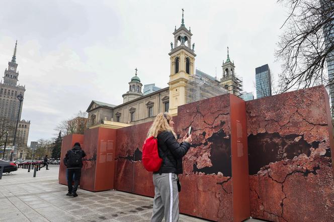 Wystawa plenerowa "Zbieramy Budujemy Pamiętamy”