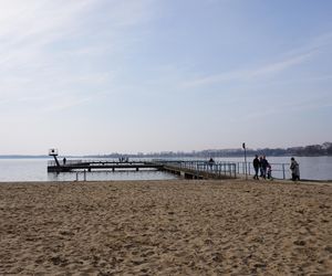 Wiosna rozgościła się w Lublinie! Mieszkańcy tłumnie ruszyli w niedzielę nad Zalew Zemborzycki, który otworzył Edward Gierek