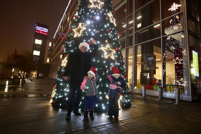 Gwiazdkowe Marzenie. Jest choinka na Ursynowie, będą też prezenty! 