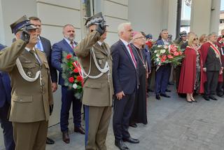 Odsłonięcie tablicy upamiętniającej 100-lecie Cudu nad Wisłą