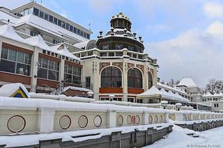 Zima 2021 w Sopocie. Kurort pod grubą warstwą śniegu 11.02.2021 r.