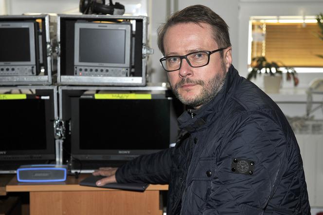 Ojciec Mateusz. Artur Żmijewski
