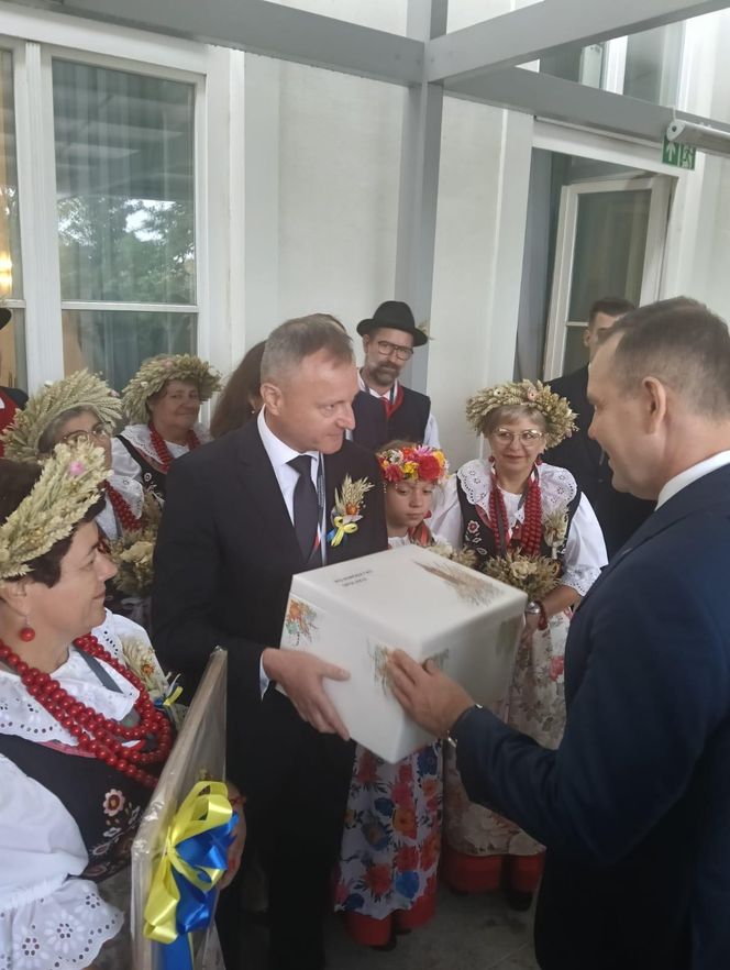 Koło Gospodyń Wiejskich w Puszynie na Dożynkach Prezydenckich w Warszawie