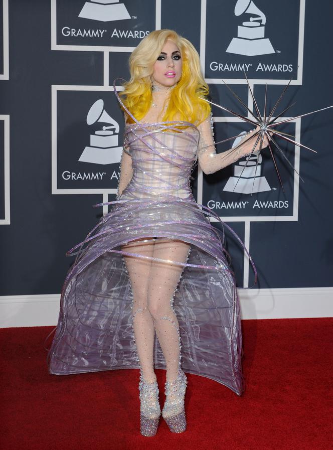 Lady Gaga na Grammy 2010