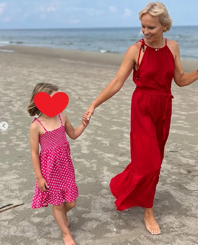 Iwona Rejzner (Dorota z "M jak miłość") prywatnie z córką na wakacjach nad Bałtykiem