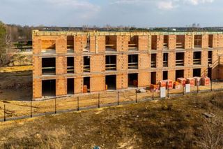  Kontrowersyjna budowa domu jednorodzinnego w Wieliszewie 